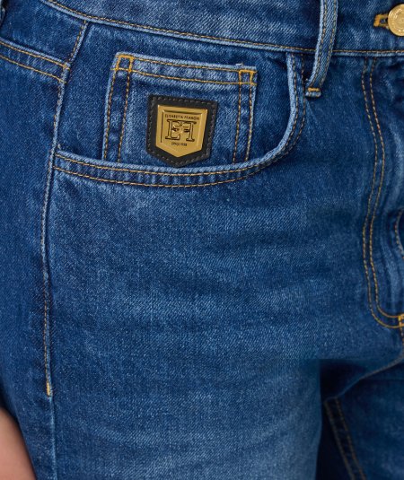 Jeans boyfriend in cotone con placca oro