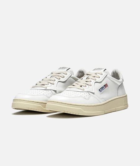 Medalist Low sneakers in leather