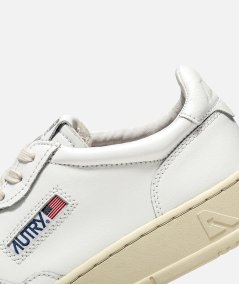 Medalist Low sneakers in leather