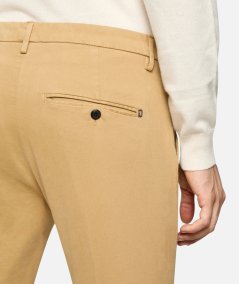 Pantaloni Gaubert slim in gabardina mano calda