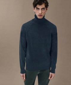 Dolcevita Velvet Turtleneck