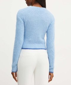 Crewneck Refinement Sweater