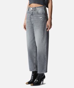 Egg-fit jeans in light grey