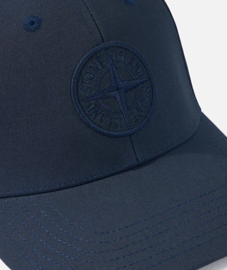 Cappellino con ricamo Compass